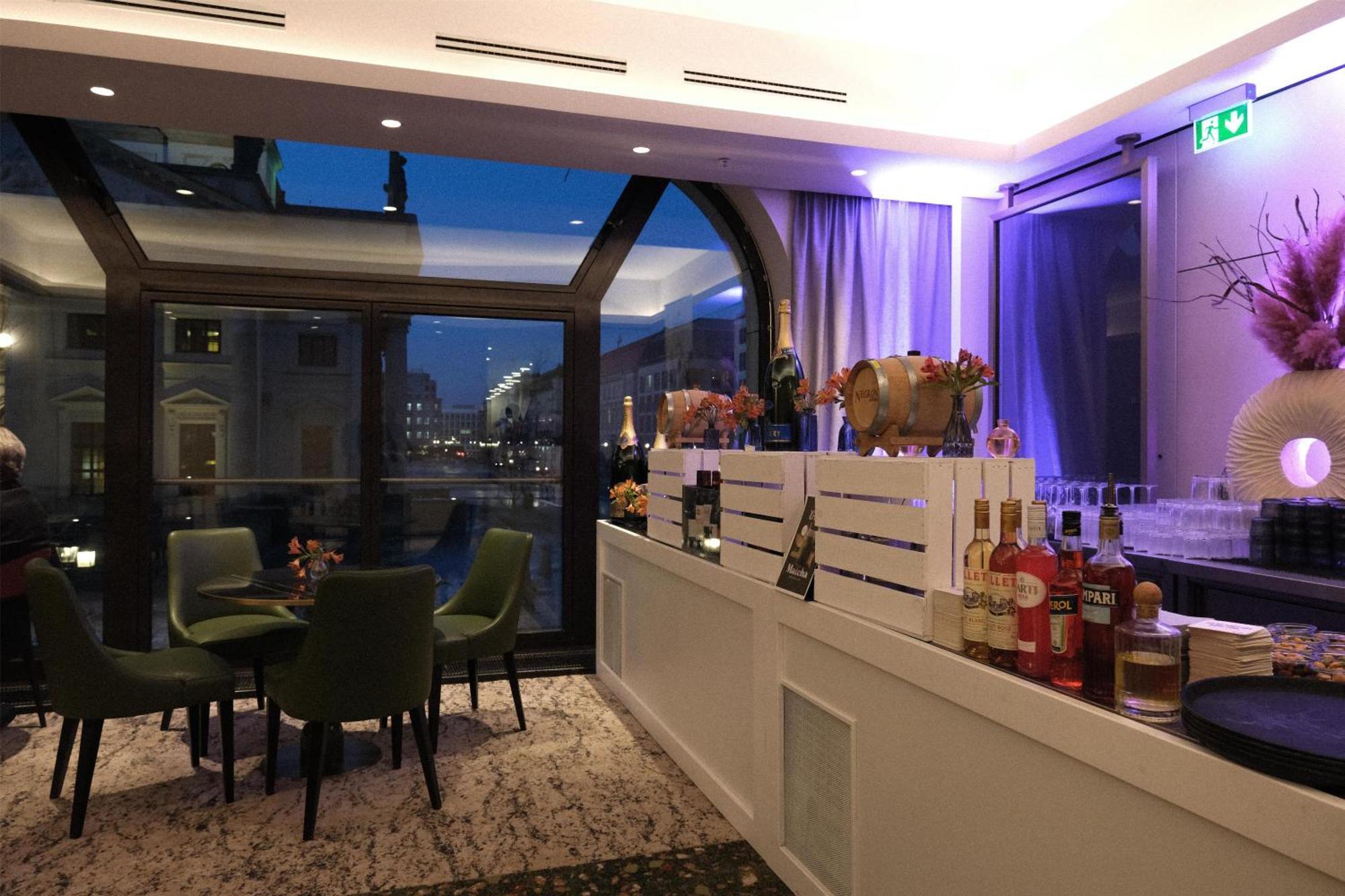 Hilton Berlin — Foto 3